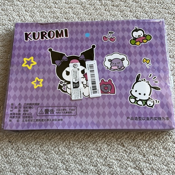 NEW - 40 piece Kuromi Hello Kitty and friends mystery character set. - Picture 2 of 2